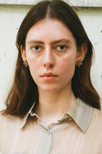 Load image into Gallery viewer, Tamari Earrings, Silver Tea
