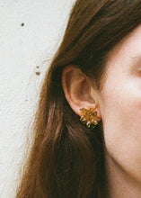 Load image into Gallery viewer, Tamari Earrings, Silver Tea
