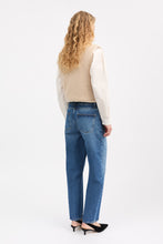 Load image into Gallery viewer, Birley Vest, Ecru

