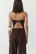 Load image into Gallery viewer, Strapless Rouleau Tie Top, Bark
