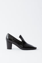 Load image into Gallery viewer, Bunny Loafer, Black
