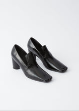 Load image into Gallery viewer, Bunny Loafer, Black
