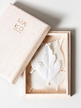 Load image into Gallery viewer, Ha Ko Paper Incense, Set of 5
