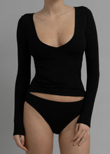 Load image into Gallery viewer, Recline V Long Sleeve, Black
