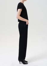 Load image into Gallery viewer, Low Curve Jean Crop, Crushed
