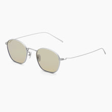 Load image into Gallery viewer, Osiris, Silver / Beige Lens
