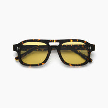 Load image into Gallery viewer, Dillinger, Tortoise / Yellow Lens
