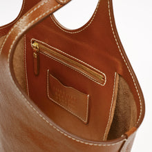 Load image into Gallery viewer, Big Ama, Leather Brown
