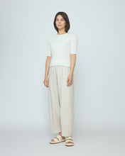 Load image into Gallery viewer, Ribbed Short Sleeves, Off-White
