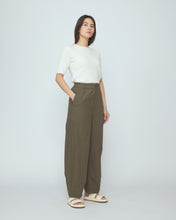 Load image into Gallery viewer, Ribbed Short Sleeves, Off-White
