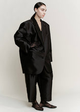 Load image into Gallery viewer, Elongated Oversize Blazer, Black
