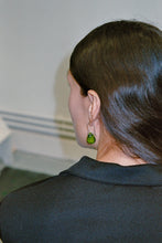 Load image into Gallery viewer, Gota Midi Earrings, Green
