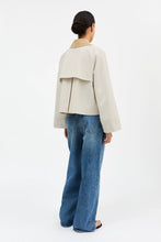 Load image into Gallery viewer, Gaby Summer City Jacket, Dusty White
