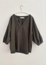 Load image into Gallery viewer, Woven Popover, Stone
