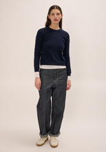 Load image into Gallery viewer, Lulu Cashmere Sweater, Navy
