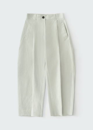 Minos Pant, Bone