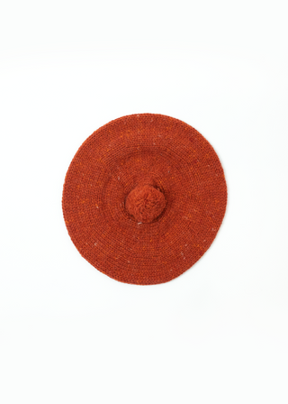 Pom Pom Beret, Chili