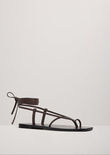 Load image into Gallery viewer, Nolan Sandal, Walnut
