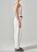 Load image into Gallery viewer, Horseshoe Jean, Jicama
