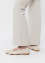 Load image into Gallery viewer, Sibel, Off-White
