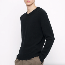 Load image into Gallery viewer, Signature Curved Shoulder, Black
