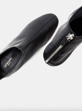 Load image into Gallery viewer, Luna Boot Leather, Black
