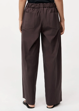 Load image into Gallery viewer, Relaxed Pants, Chocolate Plum
