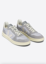 Load image into Gallery viewer, V-10 Alveomesh, Light Grey Pierre
