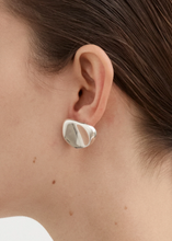 Load image into Gallery viewer, Carmen Dome Earrings, Silver
