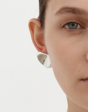 Load image into Gallery viewer, Carmen Dome Earrings, Silver
