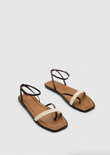 Load image into Gallery viewer, Miane, Walnut/Ecru
