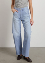 Load image into Gallery viewer, Lange Lasso Chino, Pale Blue
