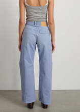 Load image into Gallery viewer, Lange Lasso Chino, Pale Blue
