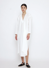 Load image into Gallery viewer, V-Neck Cocoon Midi Dress, Off-White
