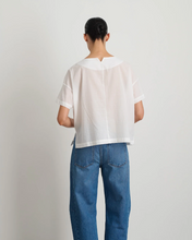 Load image into Gallery viewer, Mert Tee, Tile White
