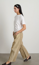 Load image into Gallery viewer, Vintage Lasso, Vintage Khaki
