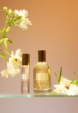 Load image into Gallery viewer, Travel Fragrance, Sunlit Blooms
