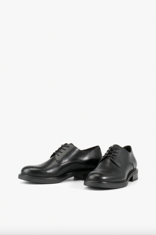 Freya Derby, Black