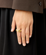 Load image into Gallery viewer, The Audrey Ring, Gold
