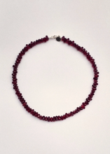 Load image into Gallery viewer, Caillou Necklace, Grenat
