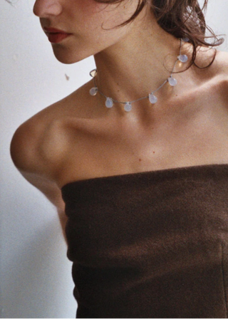 Noue Necklace, Opaline / Grey