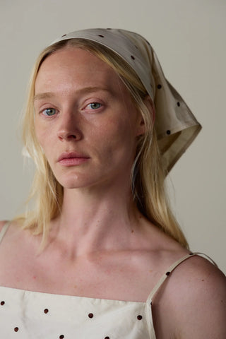 The Taffeta Headscarf, Creme/Walnut Polka Dots