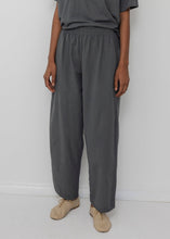 Load image into Gallery viewer, Wide Trouser, Stone
