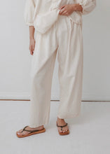 Load image into Gallery viewer, Wide Trouser, Natural
