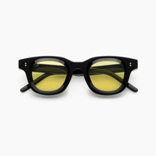 Load image into Gallery viewer, Apollo, Black / Yellow Lens
