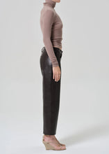 Load image into Gallery viewer, Faye Vintage Straight, Chocolate
