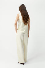 Load image into Gallery viewer, Satin Tailored Vest, Marfil
