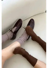 Load image into Gallery viewer, Trouser Socks, Dijon Brown
