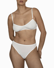 Load image into Gallery viewer, Recline Brief, Natural
