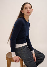 Load image into Gallery viewer, Lulu Cashmere Sweater, Navy
